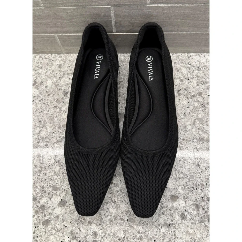 Vivaia brand item
